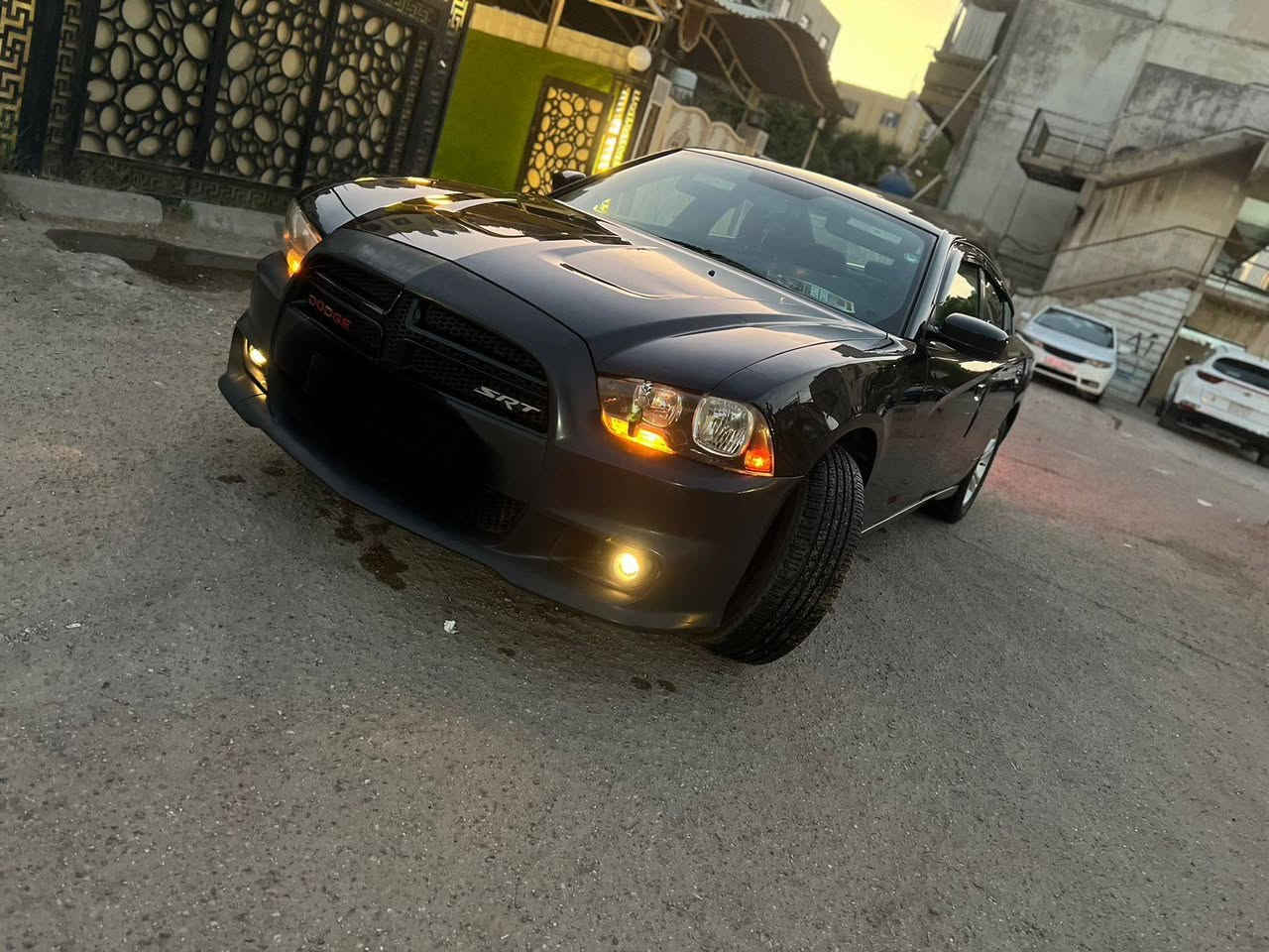 السلام عليكم دوج جارجر مديل  11 رقم  أربيل  حادث فقط جملغ الخلفي طخه بيه بدون إرباك  السياره نضيفه شرط ١٩٠ العداد عنوان كربلاء
***********  السياره استخدام شخصي السعر ١٥٠
