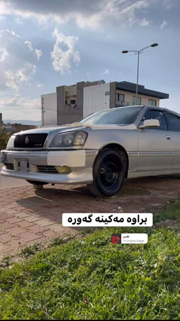 مەلیکە 2003 دیفۆڕی گەورەیە گێرو مەکنێە بەشەرتی سەت وەستاا ئەمەم بێ داعم بێ  لێدراو کەفەر گۆڕاو شەنسی بەشەرت دودگممەیە  سەیارەکە بێ مەسرەفە بەشەرتی ئەوای بەقەت دیفۆڕێ بچوک بانزین بخوات***********فایبەر واستاپی لەسەرە
