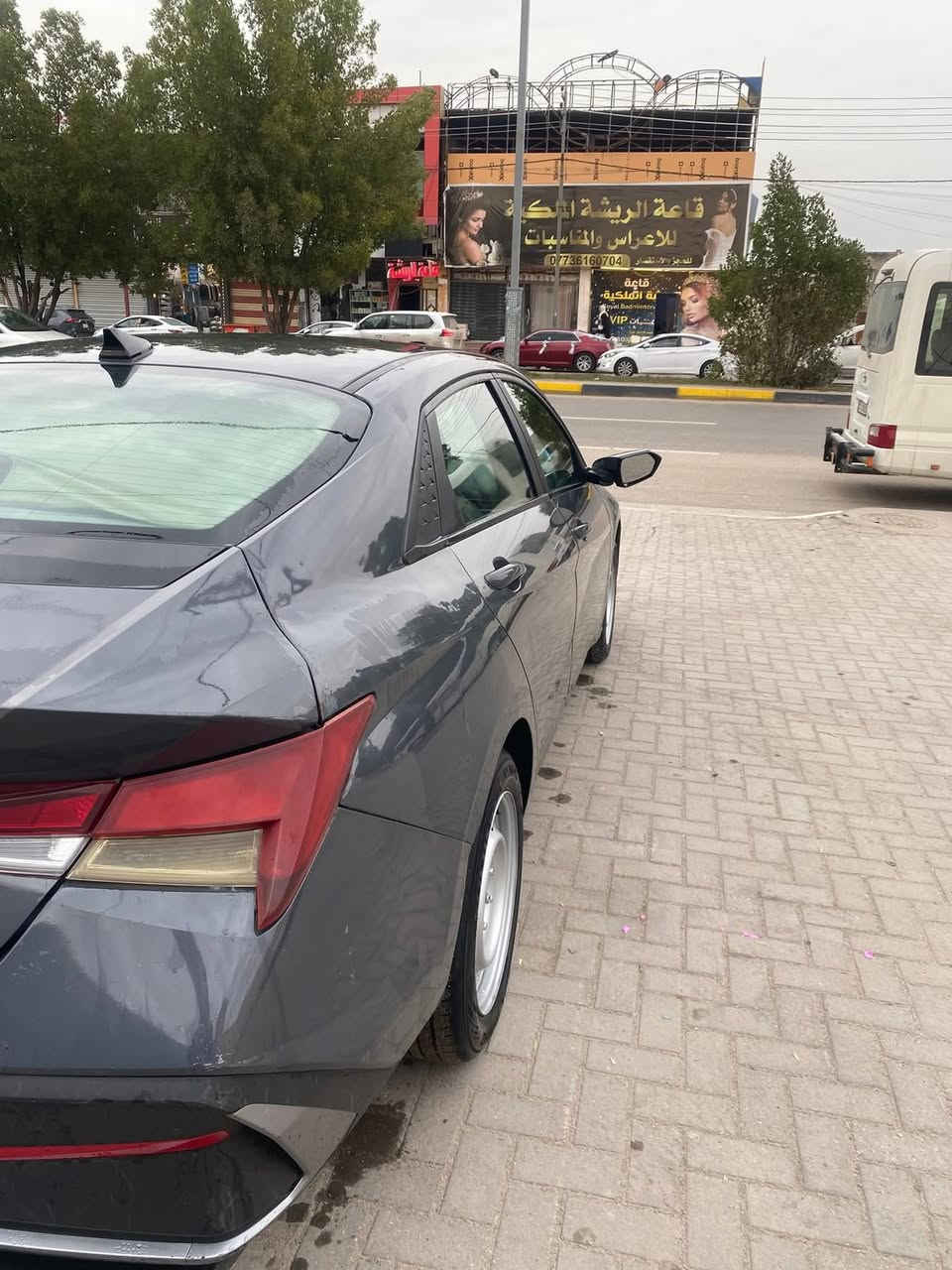 سلام عليكم  للبيع
هونداي النترا
محرك 2000 دوش المرغوب 

٢٠٢٤

الموصفات 🔻

🔴 مفتاح بصمة 

🔴 بصمة أبواب 

🔴 دخول ذكي 

🔴 بصمة صندوق

🔴 تشغيل عن بعد 

🔴 فول تحكم ستيرن جهتين

🔴 شاشة كار بلي 

🔴 كامرة خلفية دوارة 

🔴 رادار امامي 

🔴 رادر جانبي 

🔴 رادر خلفي 

🔴 تحديد مسار 

🔴 مثبت سرعة 

🔴 نقطة عمياء 

🔴 بريك تفاعل اوتتماتيك اثناء اقتراب من الجسم

🔴 انظمة قياده Drive mode ثلاث وضعيات 

🔴  لايت حاجب لد

🔴 صندوق ذكي يفتح عن الاقتراب 

🔴 نظام abs

🔴قيادة ذاتية
رقم بصره معوقين 
السعر ١٤٠ 
***********
