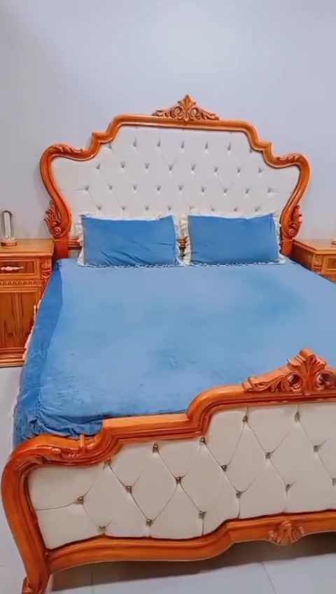 غرفه تفصال خشب صاج داخل وخارج 
ماصار هواي من مفصلينه الشراي يتواصل ع 
الرقم  ***********
