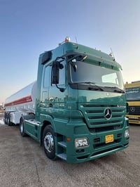 مارسيدس اكتروز • موديل2006 • تريله صهريج تبريد