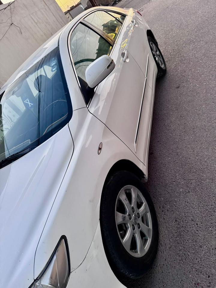 كامري موديل 2009خليجي مكفوله من الصبغ ماعدا باب السايق والخلفي تكحيل خفيف والسياره بيه ملاحظات بسيطه  سياره ماشاءالله محرك وكير خير من الله مكفولات السعر 110$المكان الفلوجه.‭0777 949 0333‬
