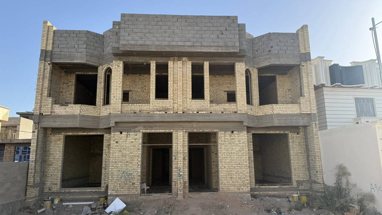 من الأرض.. إلى مفتاح العمر 🔑
الوقت ثمين.. وراحتك أهم!
إذا چنت تملك قطعة أرض ومشغول عن بنائها، مكتب اللؤلؤة للعقار هو خيارك الأضمن.
نضع بين يديك كادراً كاملاً متكاملاً يتولى الإشراف والتنفيذ لبناء الدور والمجمعات والبنايات بكفاءة عالية، وبأجور بسيطة تنافس الجميع.
تواصل معنا اليوم واجعل مشروعك في أيدي أمينة:
 📞 عمر: ***********
 📞 ربيع: ***********
(🏗️, 🏡, 🔑)
#الانبار_الرمادي #اشراف_تنفيذ_بناء_الدور #مكتب_اللؤلؤة_للعقار_ #الشعب_الصيني_ماله_حل #عقارات_الرمادي
