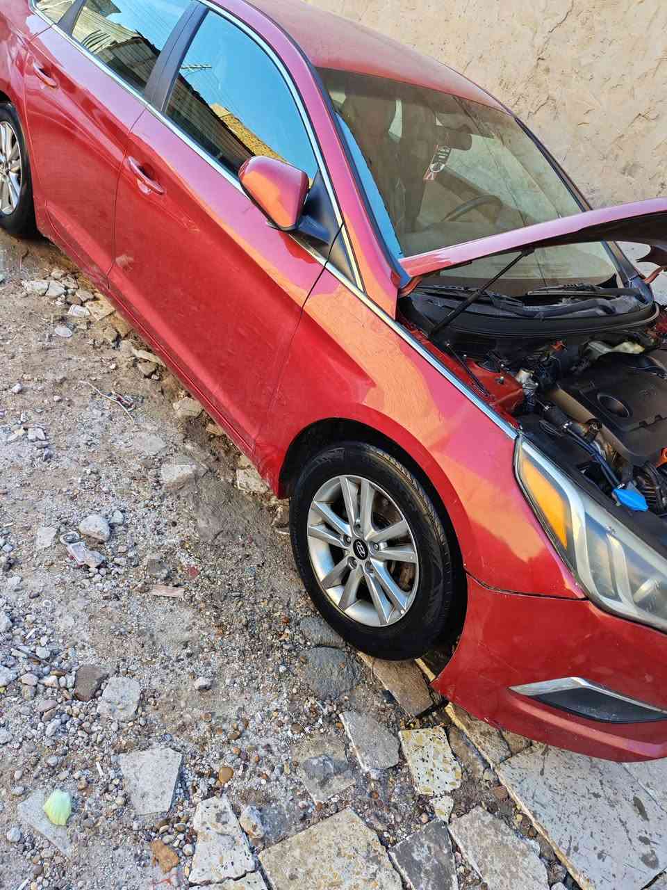 هونداي سوناتا 2017
محرك بانزين 2400 + منضومه غاز 
ماشيه  السياره 156
نظام توفير وقود ايكو 
كميرا خلفيه 
فرش جلد اصلي 
تحكم طاره 
شاشة
كير محرك صدر كله كفاله 
حادث مريكه بنيد فقط مصبوغ الجاملغ الخلفي كلير اثر شخوط ليبل واحد سياره 
سعر 118
مكاني التاجي ***********
