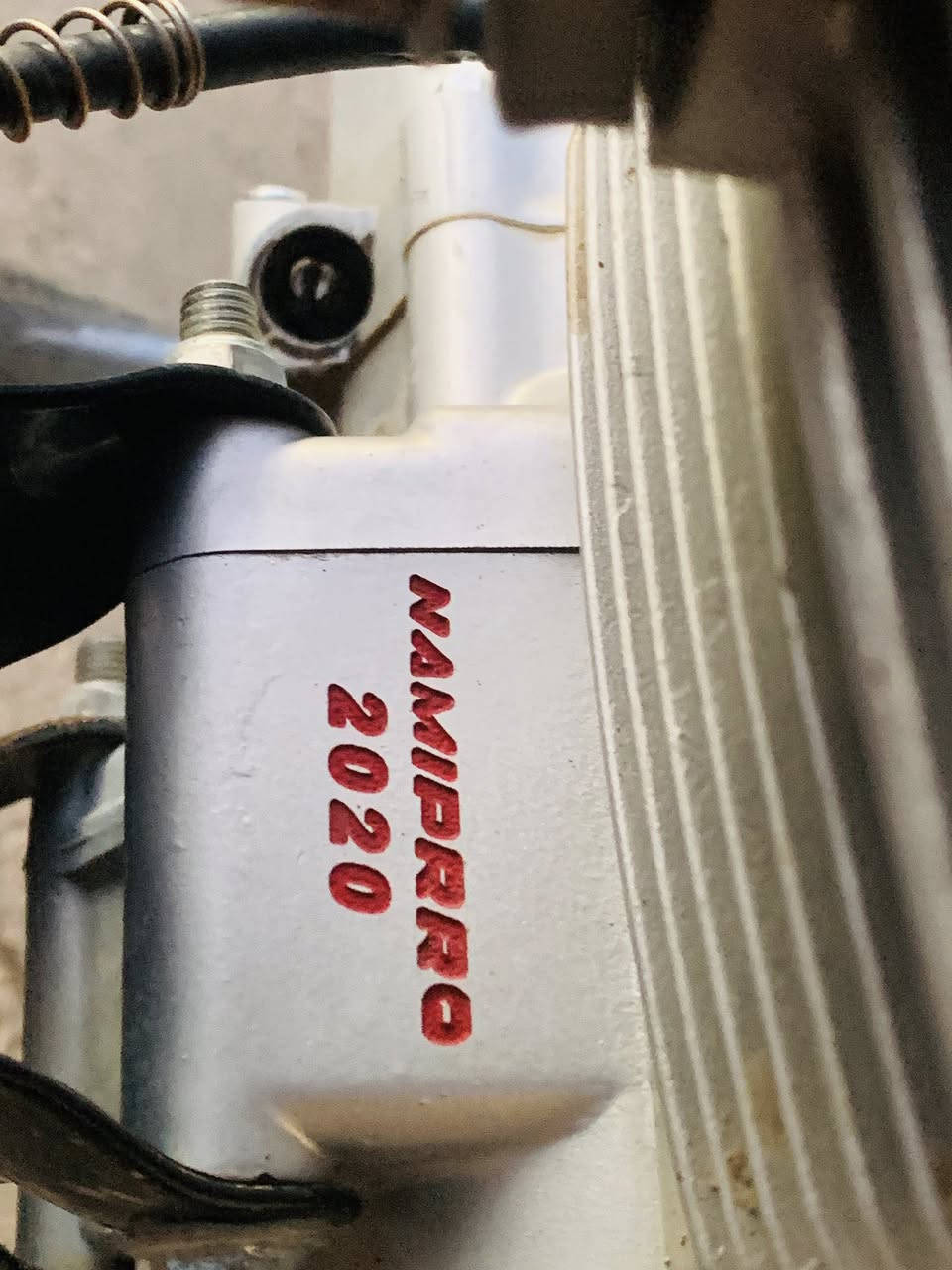 السلام عليكم 
يوجد موطور خمسه گير نامي برو
موديل 2020
المحرك مفتوح مره وحده
كلشي بي شغال
السعر٤٧٥وبي مجال المكان ناحية الزاب
للأستفسار ***********والخاص مفتوح
