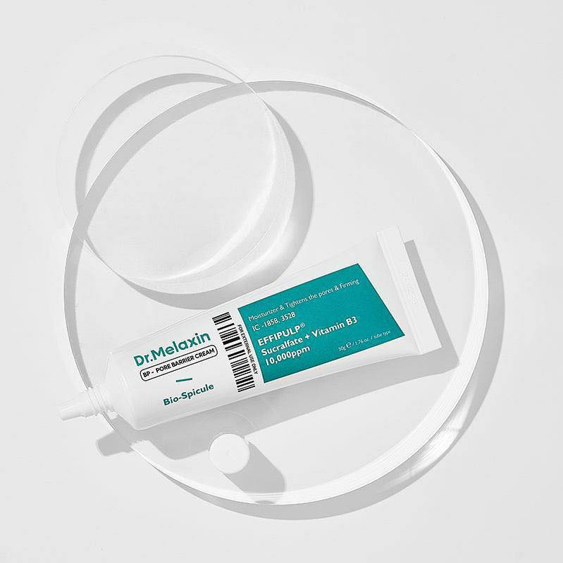 كريم دكتور ميلاكسين بي بي لحماية المسام Dr. Melaxin BP Pore Barrier Cream✨
ينعم ملمس البشرة غير المتجانس، ويقلل من اتساع المسام، ويساعد على منع اللمعان الزائد. كما أنه يدعم تماسك البشرة، ويشدها، ويحسن كثافتها ومرونتها.
يعمل الكريم على تقشير الطبقة القرنية بلطف لتقليل الرؤوس السوداء والشوائب، مع تكوين حاجز مرطب يمنع الجفاف ويتحكم في إفراز الدهون. كما أنه يوحد لون البشرة ويساعد على إزالة آثار حب الشباب.
تحتوي التركيبة على ميكروبات حيوية  (إبر دقيقة من الإسفنج المتحلل) تخترق بعمق الطبقة الخارجية للجلد، مما يعزز توصيل المواد الفعالة للحصول على نتائج أسرع وأكثر فعالية.
المنشأ كوريا الأصلي 🇰🇷 

السعر ١٥ الاف


**إذا كنت صاحب هذا الإعلان وتريد حذفه لأي سبب، رجاءا أرسل رسالة إلى الدعم الفني**