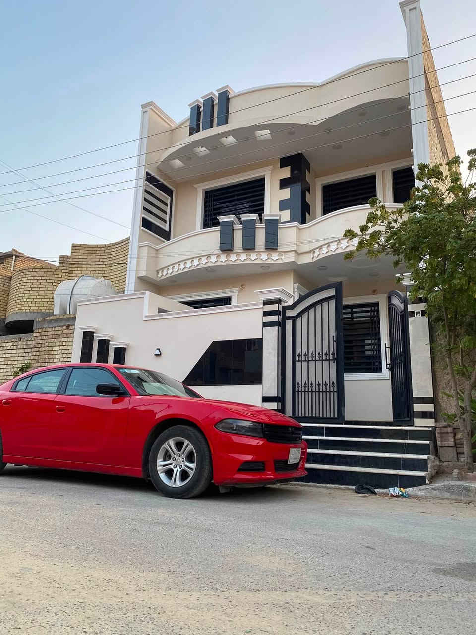 بغداد الحسينيه مساحه 150 🔺 المخابرات طابو ملك صرف سعر 188 🔺 طابقين 6 غرف نوم
مكتب يوسف اياد للاستثمار العقاري 🔺
للاستفسار والاتصال ***********
