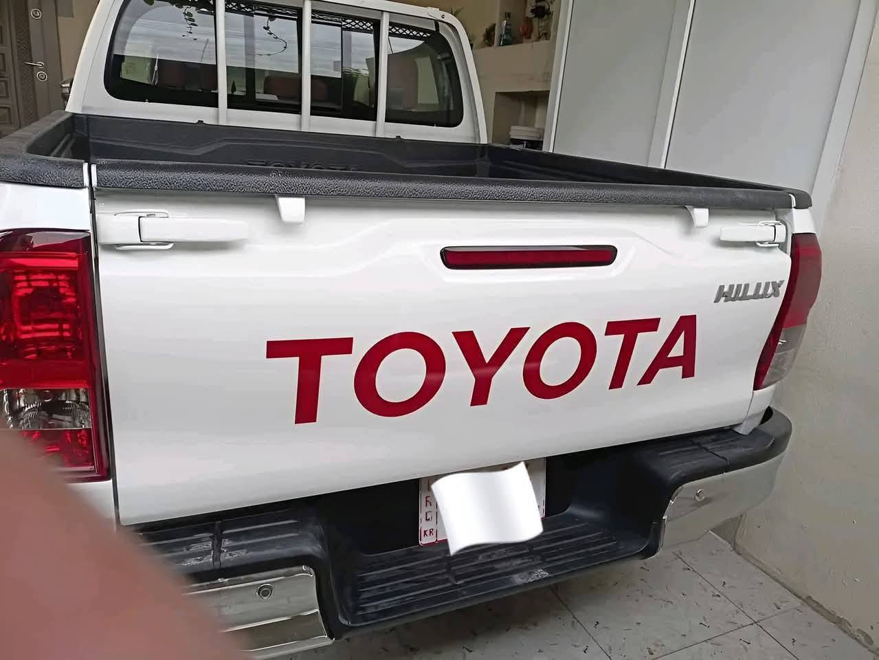 مەرزیە (2025) گێڕ عادی ، سفری شەریکەی ساز .
تەنها 500 کم ڕۆشتوە، نوکی دەرزی پێوەنیە. 
زەمانی شەریکەی سازە،
ژ.م [ *********** ] ڤایبەر+واتسئب.
