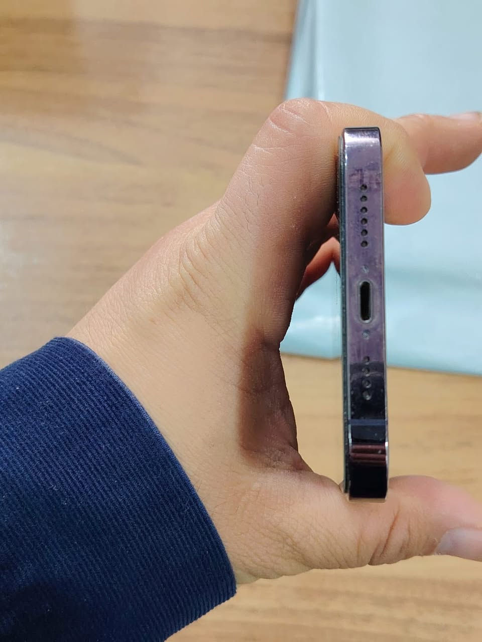 السلام عليكم ايفون 14برو ماكس. ذاكره 256 مادخل تصليح فقط ظهر مكسور
ب800الف


**إذا كنت صاحب هذا الإعلان وتريد حذفه لأي سبب، رجاءا أرسل رسالة إلى الدعم الفني**