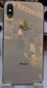 ايفون XS • ٢٥٦ • بطارية ٧٥