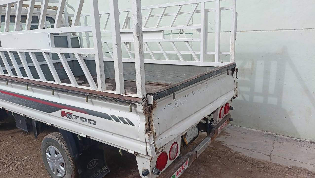 سلام عليكم كيا موديل2010 رقم صلاح الدين العنوان كركوك السعر 95 ***********
