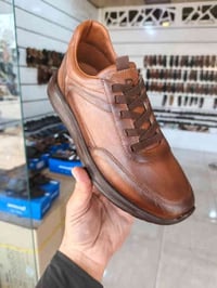 سكيجر جلد تركي • ٤٠-٤٥ • عسلي جوزي اسود