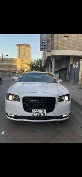 السلام عليكم 
للبيع 
أوباما كرايسلر 2023  S. كلييييين … 

المواصفات 
بانوراما 
دمام خلفي  
اشاير بالمري 
هيتر مري 
كشنات كهرباء 
كشنات حضن 
تو ويل 
محرك 3.6
گير  S 
نضام ملاحه 
تشغيل عن بعد 
حساسات امامي خلفي 
ويل عشرين بلادي 
شفتات ستيرن
مثبت سرعه  
نضام تزحلق 
نضام gbs
كشنات حفر S 
ساعه بلاديه 
سستم سماعات
رادار خلفي 
رادار جانبي 
شاشا ابل كار بلي 
 وبقية المواصفات معروفه مايحتاج اذكرهن السياره بأسمي رقم جديد هزه وسنويه جديده عنواني بغداد السيدية للاستفسار

اتصال واتساب + ع رقم 
***********
