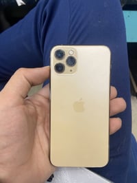 آيفون ١١ برو • ٢٥٦ • فيس ايدي شغال