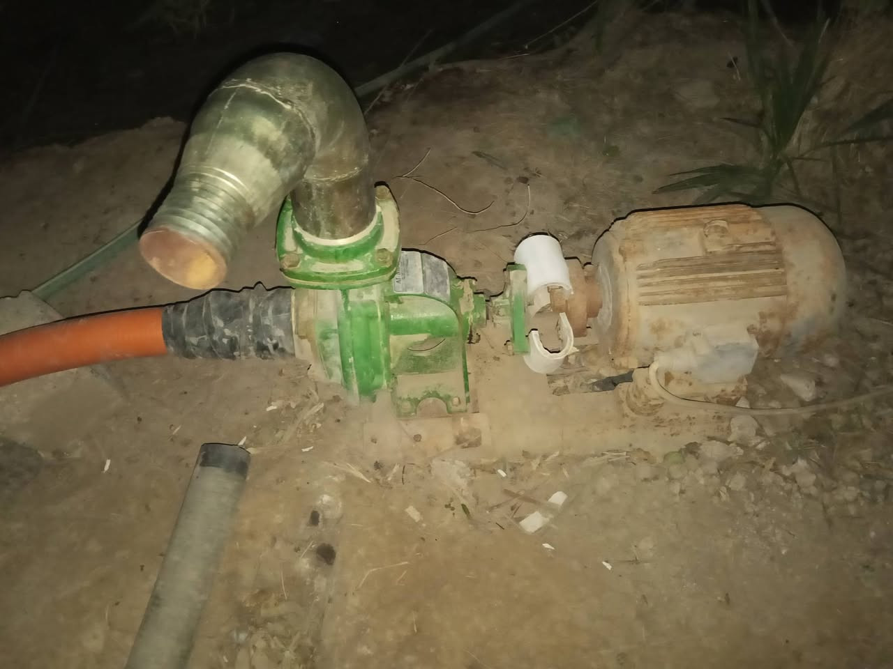 من رخصت لدمن عندي ماطور كهربائي ربعة نج بلخاري لبيع جاهز هوة ولبورد مال تشغيل سعر 400وبي مجال مكاني بغداد ابو غريب *********** لماطور سبعة ونص ثريفيز
