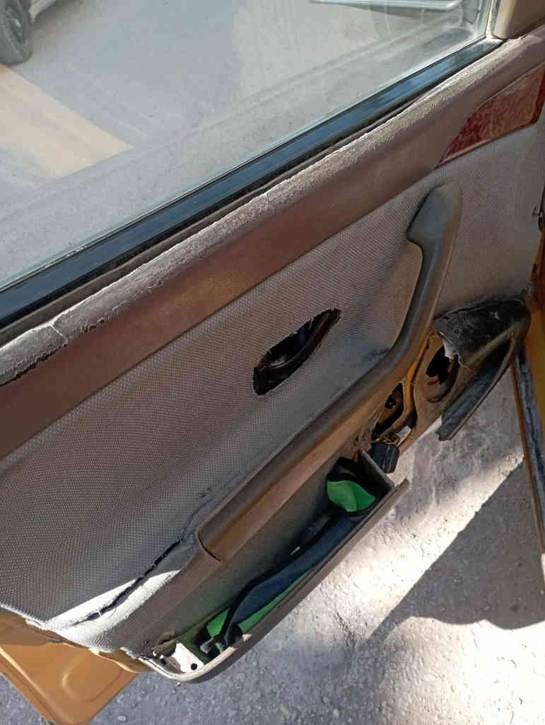 سلام عليكم يابه الي يدور سياره رخيصه و ع شرط
سمند موديل 2011  محدثه 2017 مكينه فرنسي بلجيس  و كَير و تبريد و تدفئه كهربائيات كله جديد خياستها كلهن لاكَطهن حداديه 70  بلميه انطيك سياره شرط للبصره تجي و تشوف بعينك و تصعد و تطلع تقتنع تاخذها و تروح للمعلومه (رقمها احمر راعيها بكربلاء بحي العسكري ما واصله ابيع سرقه و عشائر)  السياره معروضه ب 17 و بيها مجال حق الجيه مكاني #النجف  ***********
