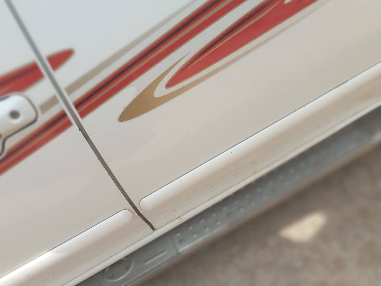 سلام عليكم كريت ويل٢٠١٣ رقم قادسيه نكليزي  مكفول محرك كير حداديه سياره مال جناي نضيفه كلش سعر ٦٨ وبيه مجال للإستفسار اكثر الاتصال ع الرقم
***********
