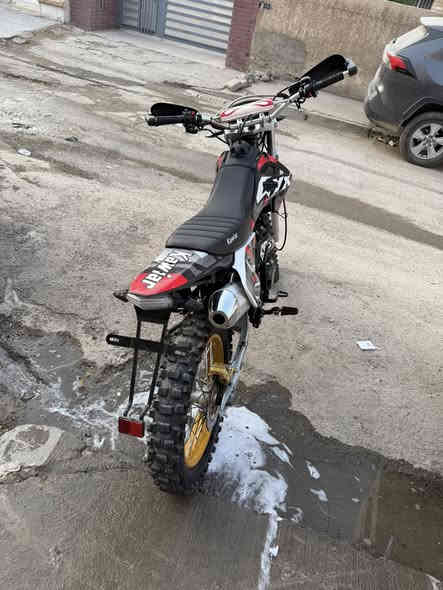 قفاز كاويار 2025 مكفول كفاله عامه السعر 1500بيهة مجال بسيط ***********
