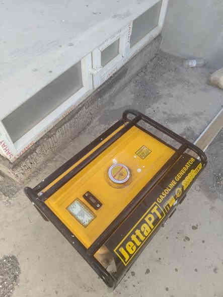 مولیده ی 12 ئه مپیری مارکه ی جیتا لوک یه ک هه فته ئیشیکردوه تازه و بیکیشه یه به نیو هندر ئیشه کات نرخی 250 هه زار

له سليمانيم

0771 736 2488 السليمانية
