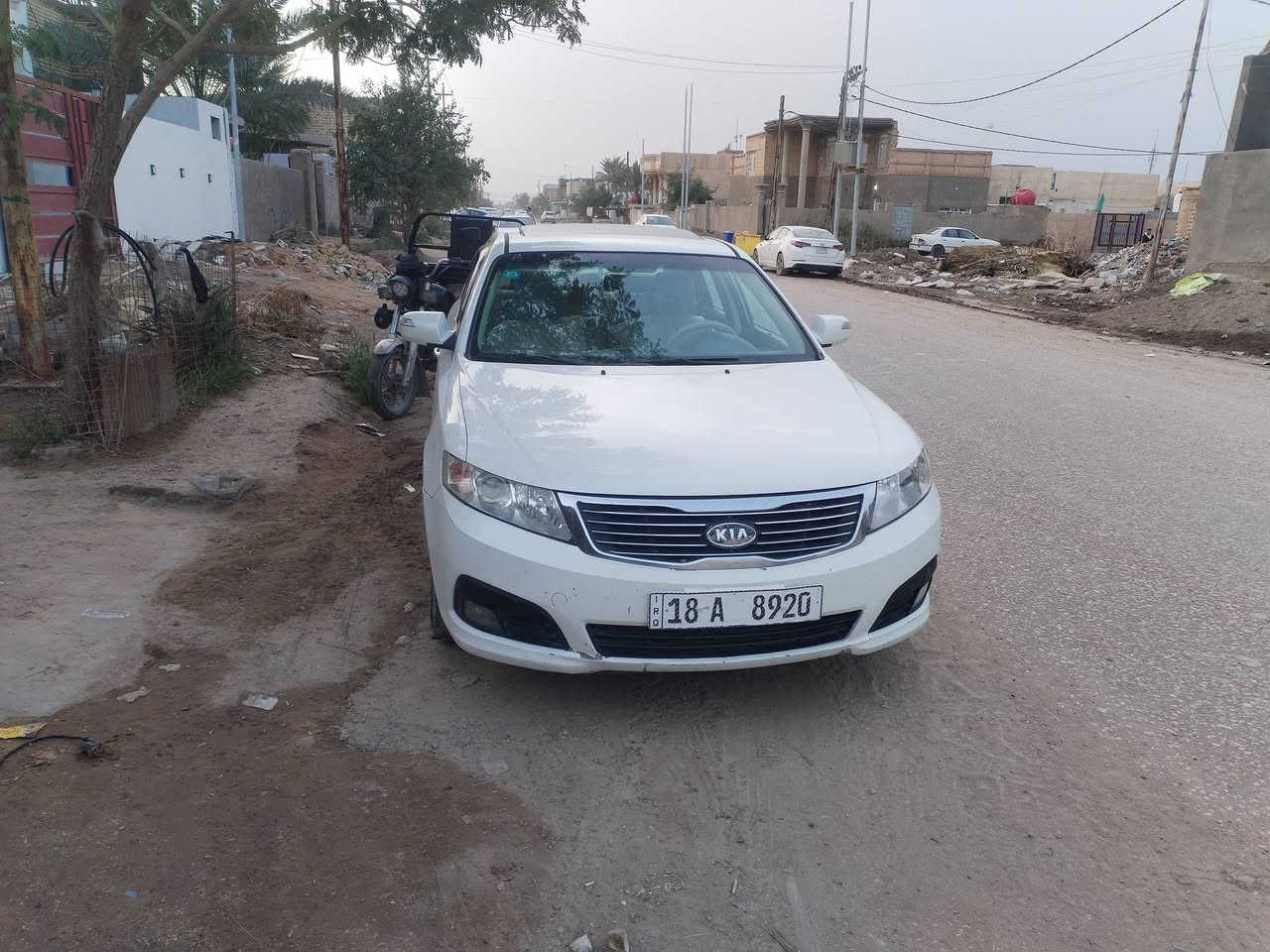 سلام عليكم كيا ابتمه 2010 خليجي مكيته الفين دوش بيه جاملغ امامي مبدل وهلالت اثر خياس مسوينهن سعر 120 وبيه مجال ***********
