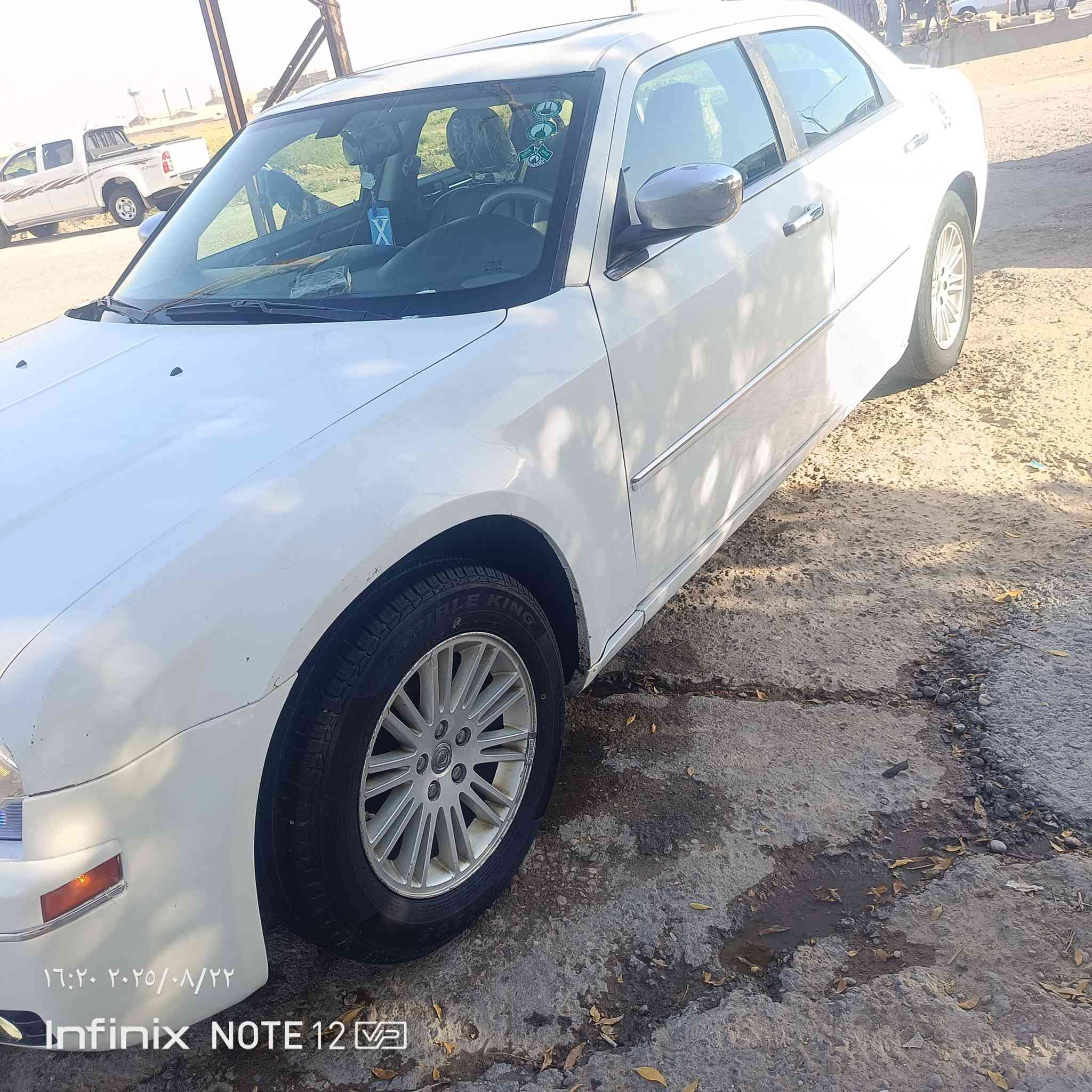 سلام عليكم اوباما 2010 اصل رفم ذيقار دولي كير مكينة اكسن تخم تاير تدفئة تبريد كشنات جلد متحركة فتحه  منضومه زنون السيارة جاهزة من كلشي
تبديل قطعتين امريكا بنيد وجاملق

وقطعه بل العراق 

السعر 122وبيها مجال الشراي *********** مكلف بل نشر
