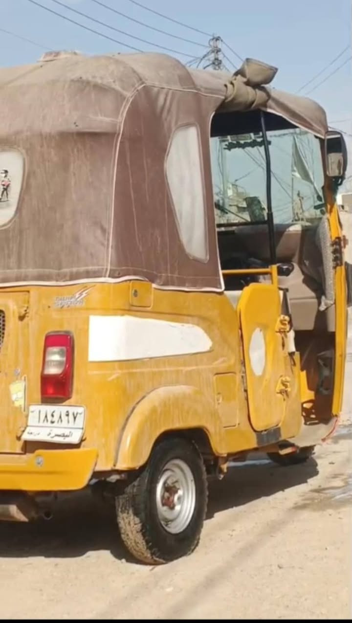 السلام عليكم تكتك 21 لونين بيها بارد ولغد ومحرك مبدل بوشة وبستم ولباقي كفاله6500 ***********
