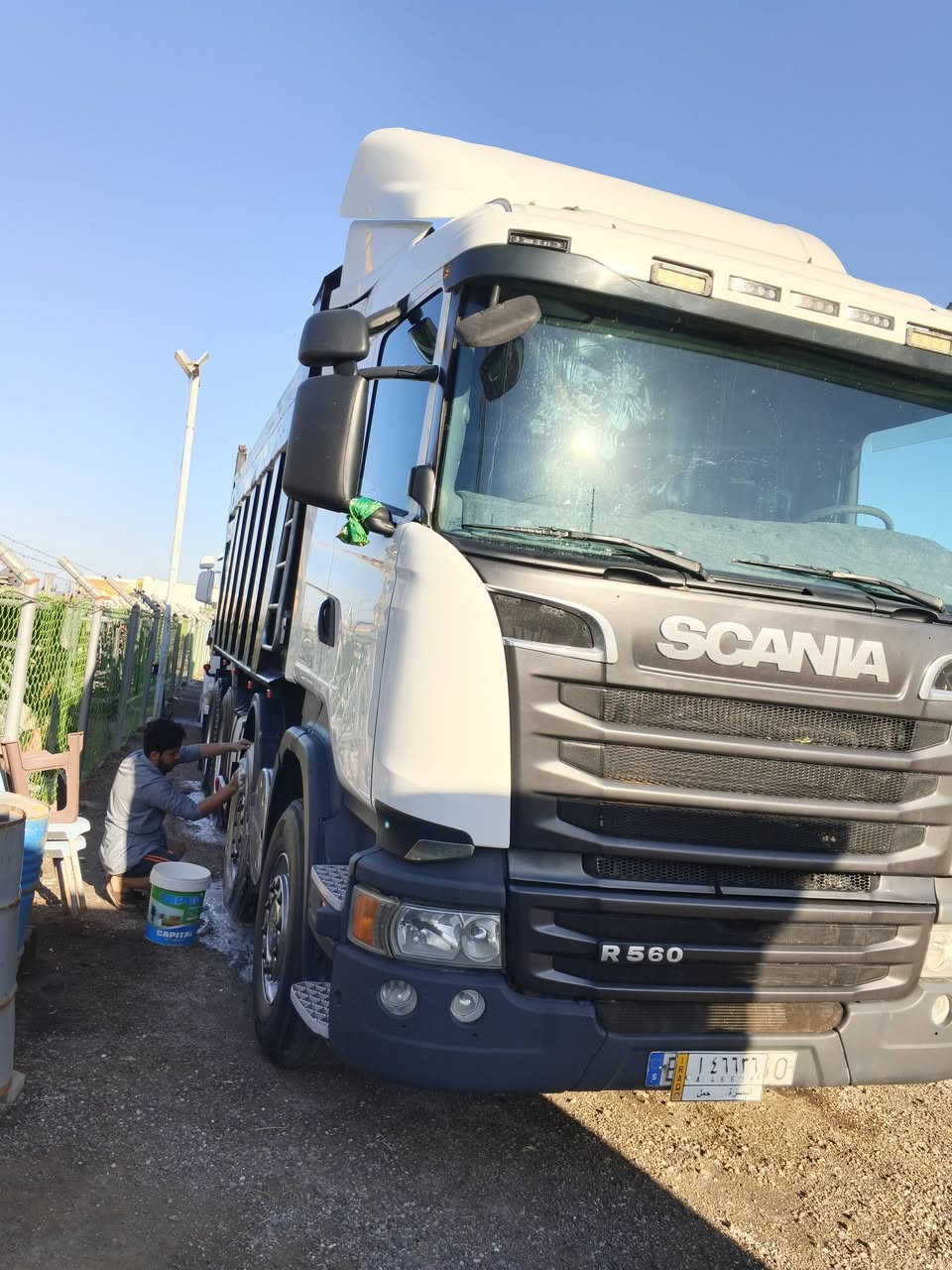 *********** عكرب سيار جديد مدينه 8نجكتر 560 تخم تاير السعر 450
