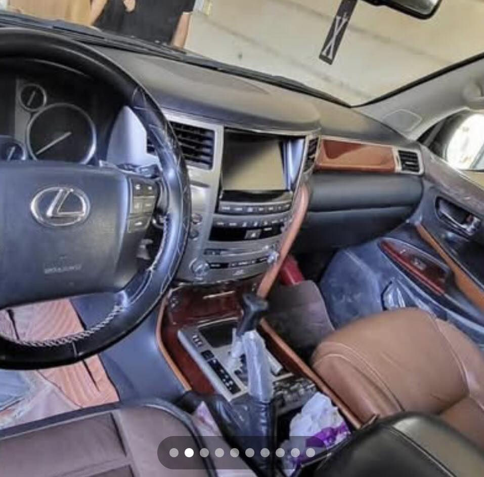 سلام عليكم من رخصة الئدمن الكزز للبيع مديل 2012 بريم رقم بغداد/سيارة نضيفه وحلوه ومعتنين بيه محرك كير مكفولات وكلشي شغال بيع اي نقص مابيه ومعروفه مواصفات الكزز وصور ة السومو مرفق معه الصور/ الستفسار عله هذه الرقم/ ***********/ عنوان بغداد     حي اؤر ومعه جزيل الشكر واحترام للجميع
