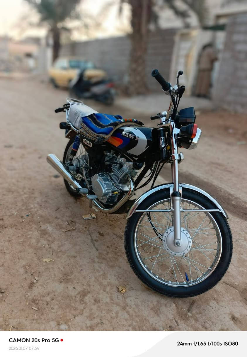 السلام عليكم .
دراجه اربعه كير شبه شلامجه موديل 2025 طالعه ب 2026 غراضه كله من احمد شهاب دراجه شلعه ومعدل أوراق سكنر تجي تفحص وشوف احله من الصورة السعر ( 725 وبيه مجال ) وهذا رقمي للاستفسار /***********
