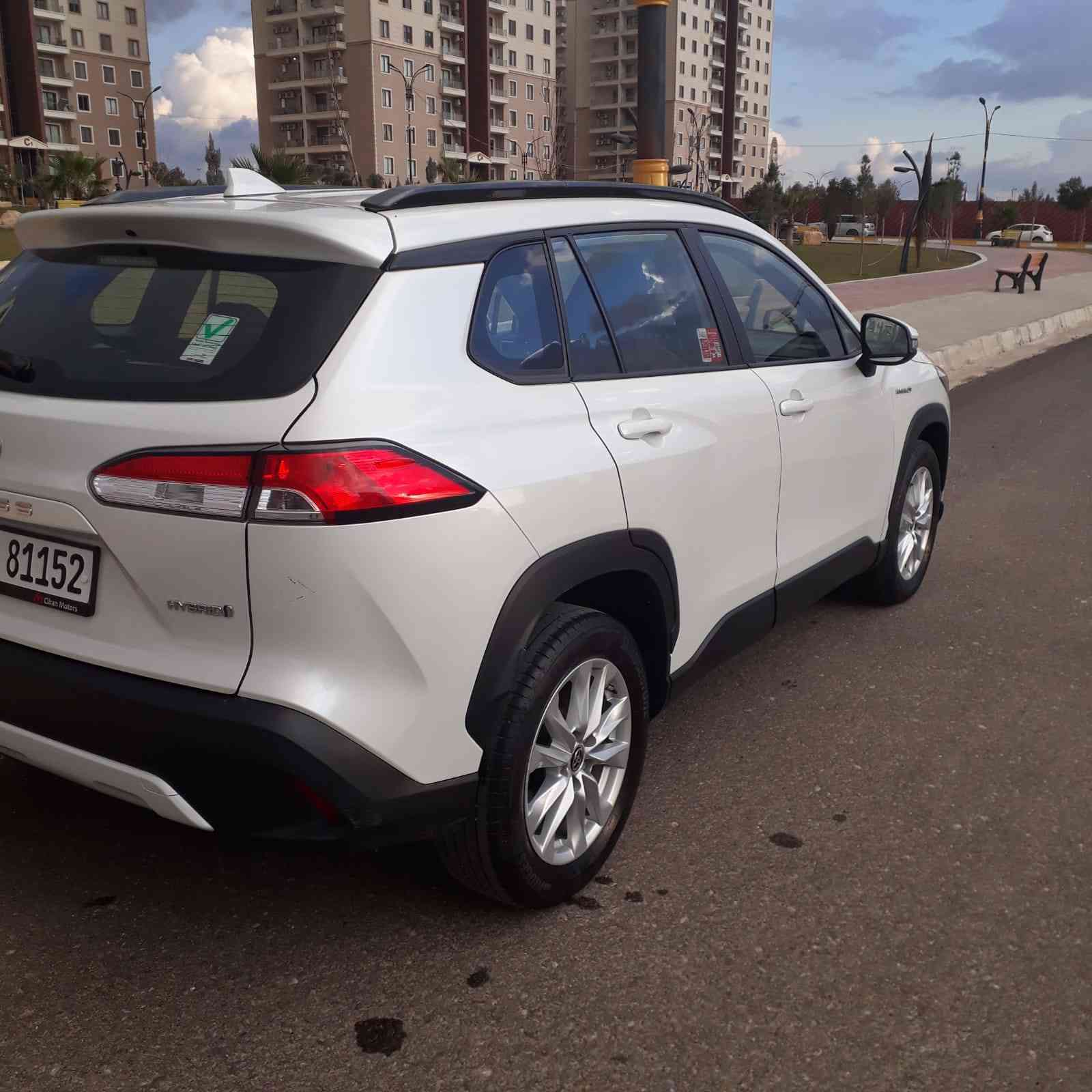 كورولا كروز تايوان اصلي
الموديل: 2024
 • المحرك: 1.8 لتر هايبرد
 • ماشية 47000
 • وضعيات قيادة متعددة
 • نمط القيادة الكهربائية (EV Mode)
 • مانع انزلاق (Traction Control)
 • حساسات خلفية لسهولة الركن
 • كشافات أمامية بعدسة
 • أضواء هالوجين
 • إشارات مدمجة في المرايا الجانبية
 • نظام دخول ذكي (بصمة)
 • تبريد مزدوج (قطعتين تبريد)
 • تحكم منفصل بالمكيف للجهتين
 • جنوط (ويل كاب) قياس 17 إنج
 •السيارة داخل ضمان جيهان موتورز كير ومحرك وكهربائيات
•السيارة بدون صبغ.. شخط صغير دعامية وخلفي مثل الصورة..السنوية منتهية
رقم الهاتف مع واتساب
*********** أربيل, العراق
