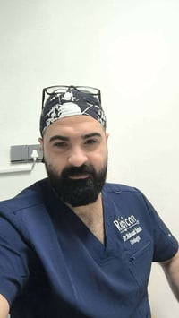 مهند الشمري • جراحة بولية • الحلة مجمع الرافدين