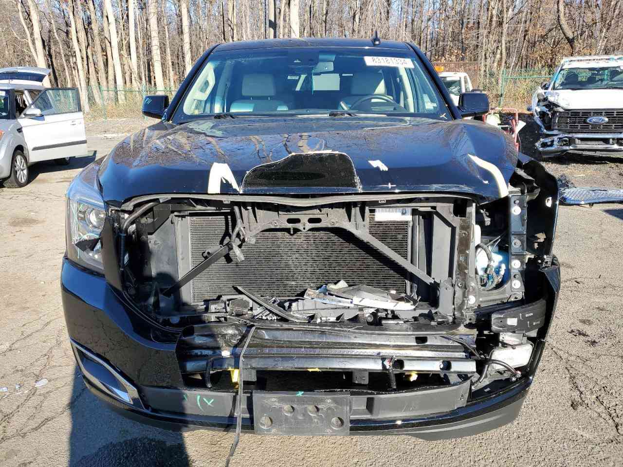 السلام عليكم للبيع حادثها موضح بالصورة بنيد وكالة وبارد بالجاملغ موديل 2017 مغلفه نانو سيارة جديدة رقم بصرة بسمي دواخل ملكي السعر 330 وبيها مجال للاستفسار *********** العنوان البصرة سفوان
