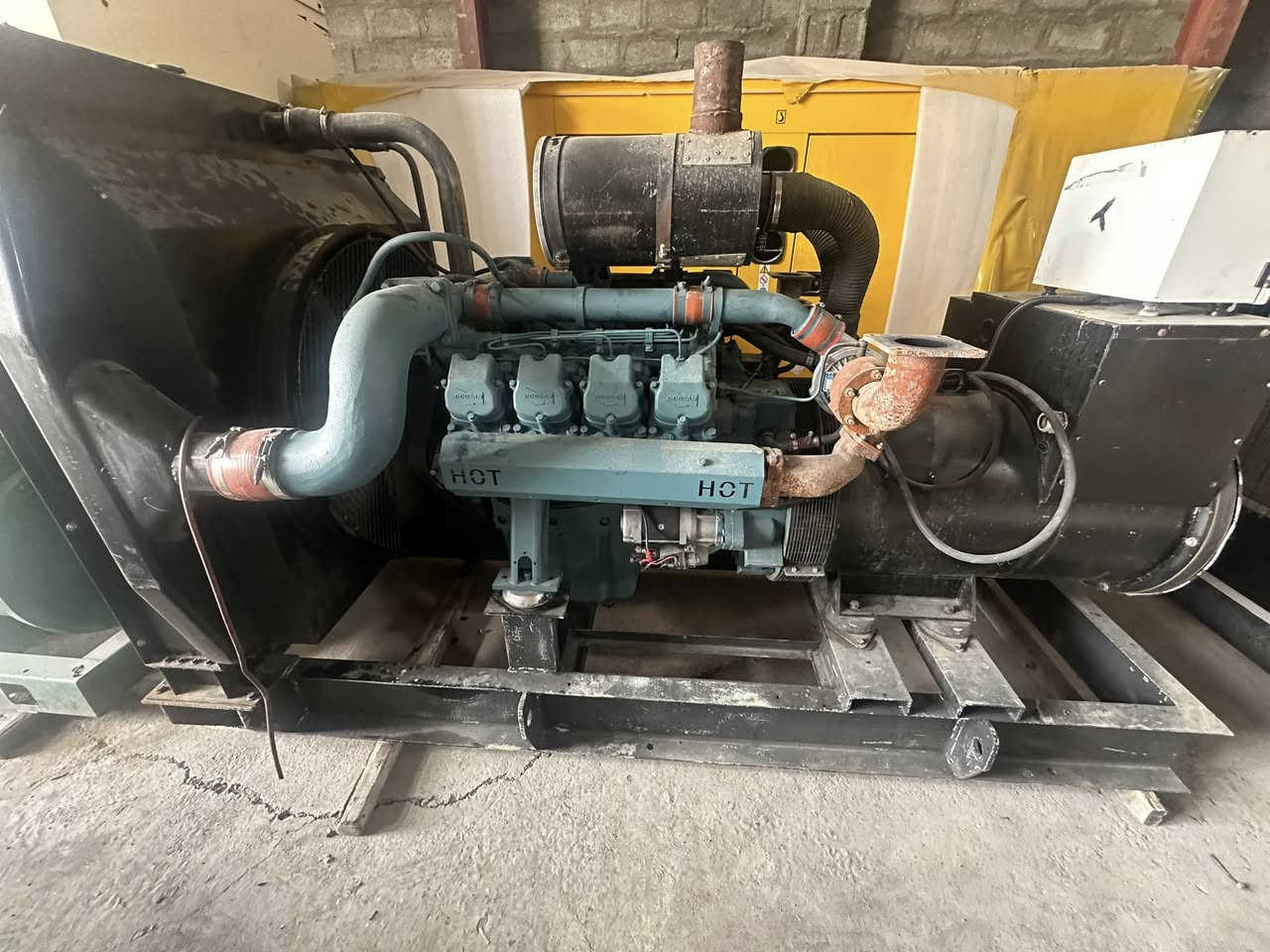 دايو 8بستم
400kva
اوربي 
تفحصه وتضربه حمل وتاخذها بل شرط 
العنوان اربيل صناعة الجنوبيه 
***********
