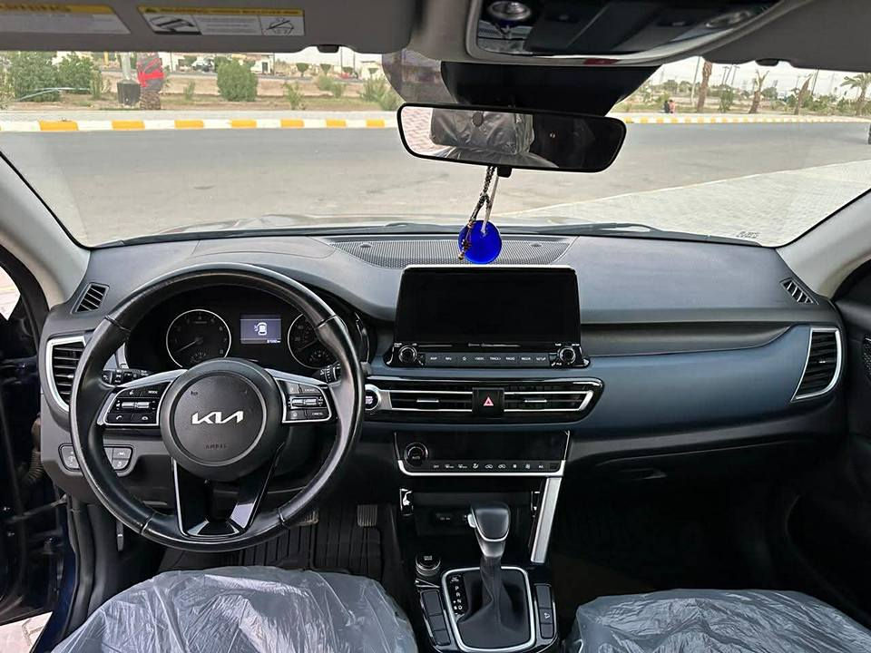 السلام عليكم كيا سليتوس موديل 23

للبيع او المراوس حسب القناعة 
حادث السيارة جاملغ الايمن والبنيد 
مكفولة من اللغد والشواصي وباقي السيارة 
السيارة بااسمي رقم بغداد الجديد تحويل مباشر 
السنوية لنهاية 2029
مواصفات السيارة
فئة EX 
بصمة تشغيل عن بعد و ابواب وصندوك
محرك 2000 دوش المرغوب ومكفول مع الكير
كشنات جلد ومخملي 
اشاير المري
رادار امامي وخلفي وجانبي 
تدفئة كشنات 
تدفئةسترن
شاشة كبيرة
كامرة دوارة 
سستم صوت 
تو ويل
تبريد قطعتين
الانارة الداخلية لمس
اوتو ستوب
تحديد مسار
قيادة ذاتية
توقف ذاتي 
تنبيه عن مغادرة المسار
كروس سرعة
مانع انزلاق 
ويل كب بلادي حساس
حساس 360 درجة
وضعيات قيادة سبورت وسمارت ونورمل 
بك لايت لد 

وبعد بيها مواصفات 

سيارة جاهزة وكاملة من جميع النواحي 

سعر السيارة 160 ورقة وبيها مجال 

مكان السيارة واسط _الكوت 

للاستفسار اتصال *********** دهل اوران, واسط
