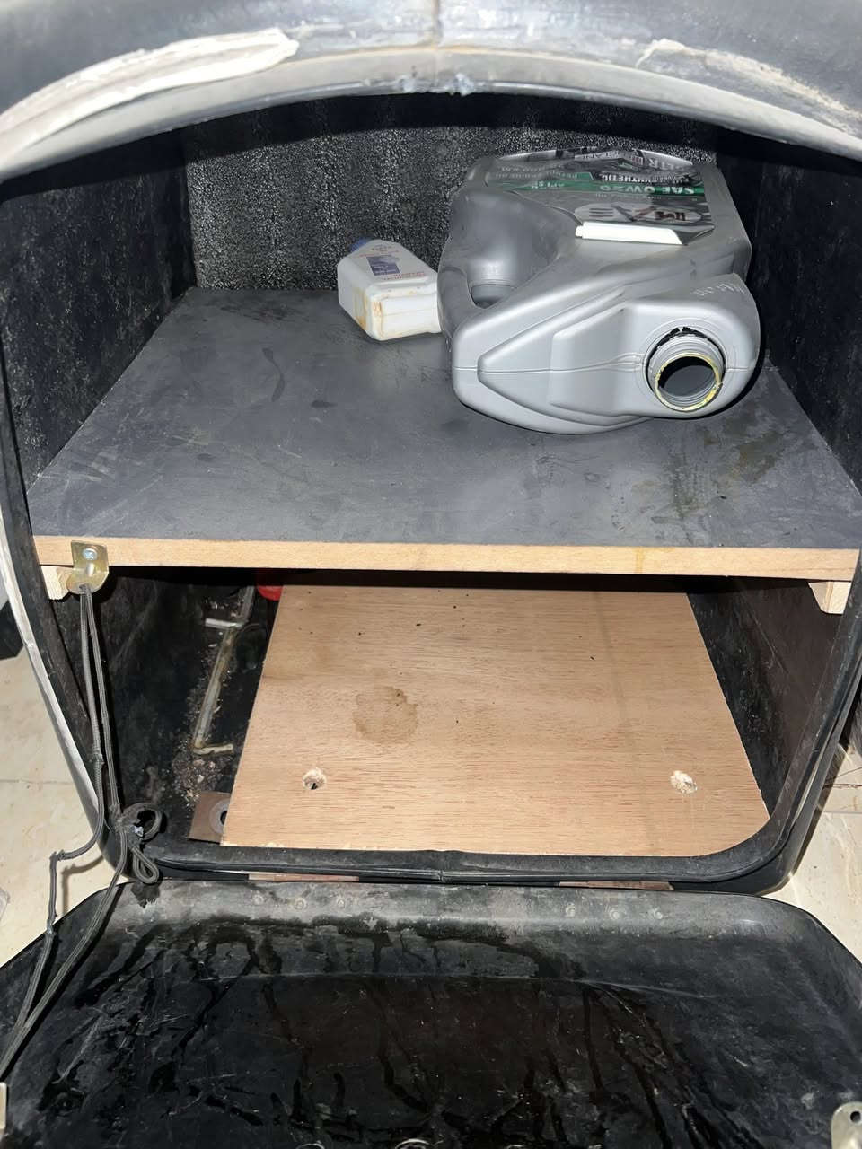 بسم الله السلام عليكم
صندوك مال توصيل بي قاطع مرتب حبل نظيف بس متروك
مكان الفلوجة شهداء موبايل *********** 
الشراي ما اختلف وياه
