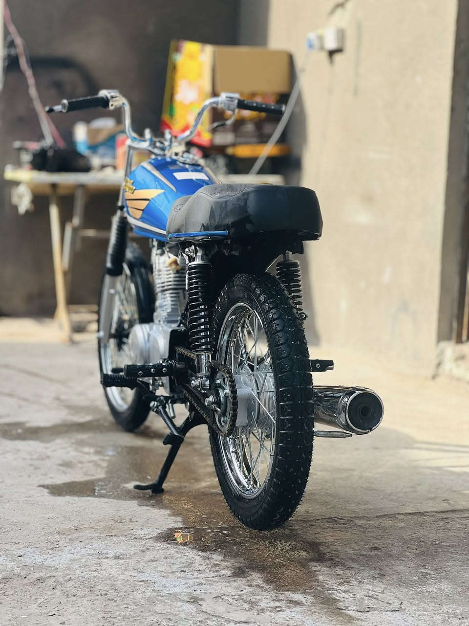 دراجه البيع ادوات تعمير جديد الداجه صاره سبوع من شادها العنوان ابو الخصيب محيله السعر 725 وبيه مجال 
الاستفار ***********
