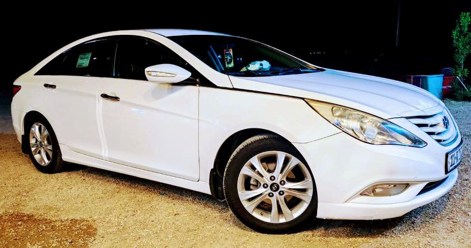#هيونداي #سوناتا  2013 خليجي 
مكفولة مكينة 2400 دوش 
على وضع الشركة 
ممفتوحة سيارة مكفولة 
من الضرر والصبغ كفالة 
سيارة احلة من الصور 
مواصفات ؛؛
تحكم ستيرن حساسات خلفية مري شفط + أشاير بالمري تبريد خلفي ويل كب  نظام ترحيب ثلاث أنظمة قيادة وبعد بية هواي مواصفات مكينة كير صدر تبريد تخم تاير باتري كلة جديد بالعافية عل ياخذها سيارة جديدة 
رقم بغداد سنوية 
ورقم وهزة جدد ثاني يوم تحويل 
مكانها الانبار 📍الخالديه🔺
رقم صاحبها 
***********
تابع البيج بي سيارات معروضه احتمال تفيدك
🔥🔺🔺🔺🔺🔺🔥
————————————
