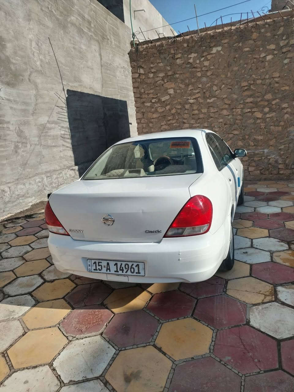 نيسان سني ياباني 
موديل 2010
محرك اسود 
كير اوتوماتيك 
رقم انبار انكليزي
باسم صاحبها تحويل مباشر
بيه قطع وحده فقط تبديل 
الجاملغ الايمين وكاله مبدل
 السونار مرفوق مع الصور
الرمادي ال5كيلو
السعر 115 وبيه مجال 
الاستفسار عل الرقم ***********
