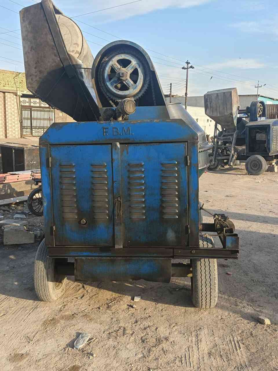 سلام وعليكم شباب خبٱطة الابيع هية وغراضها والستفسار علا هاذا الرقم ***********
