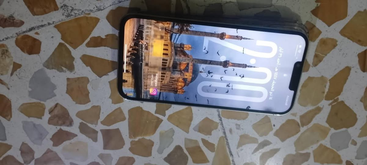 ايفون ١٣برو ماكس للبيع ذاكرة ٢٥٦ بطارية ٩١ جهاز فول نظافة مكفول من كلشي فقط مبدل شاشة اصلية ثلاث خيارات فيس إيدي شغال السعر٦٠٠ وبي مجال العنوان موصل الجانب الأيمن تواصل ***********
