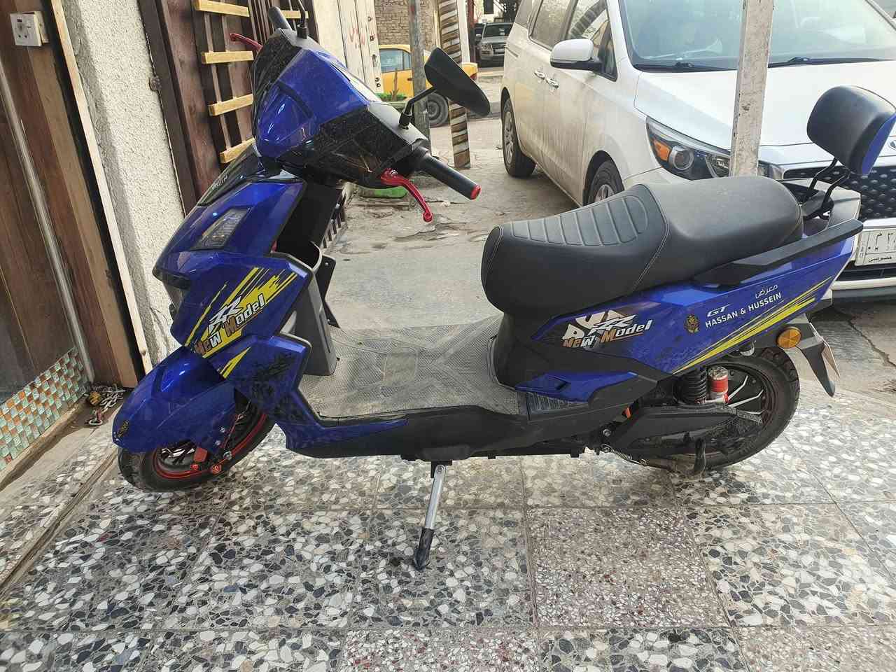 نضافة ١٠٠ بالمية 
السعر 850 الف وبيهة مجال
للاستفسار  ***********
