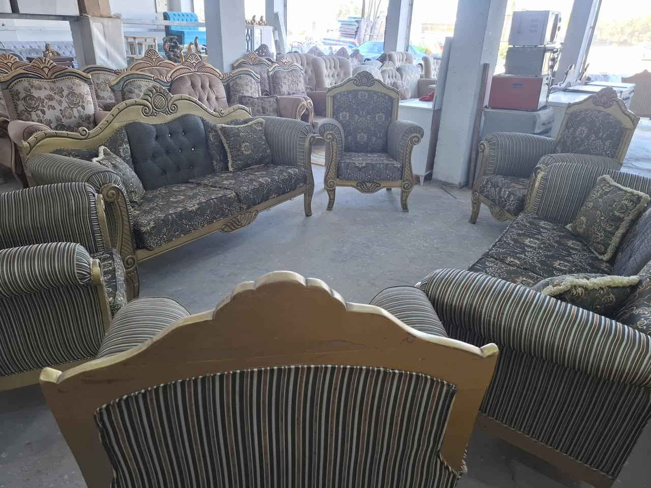 تخم ملكي تركي ١٠ نفرات اي ضرار مابيه حيل نظيف
***********
