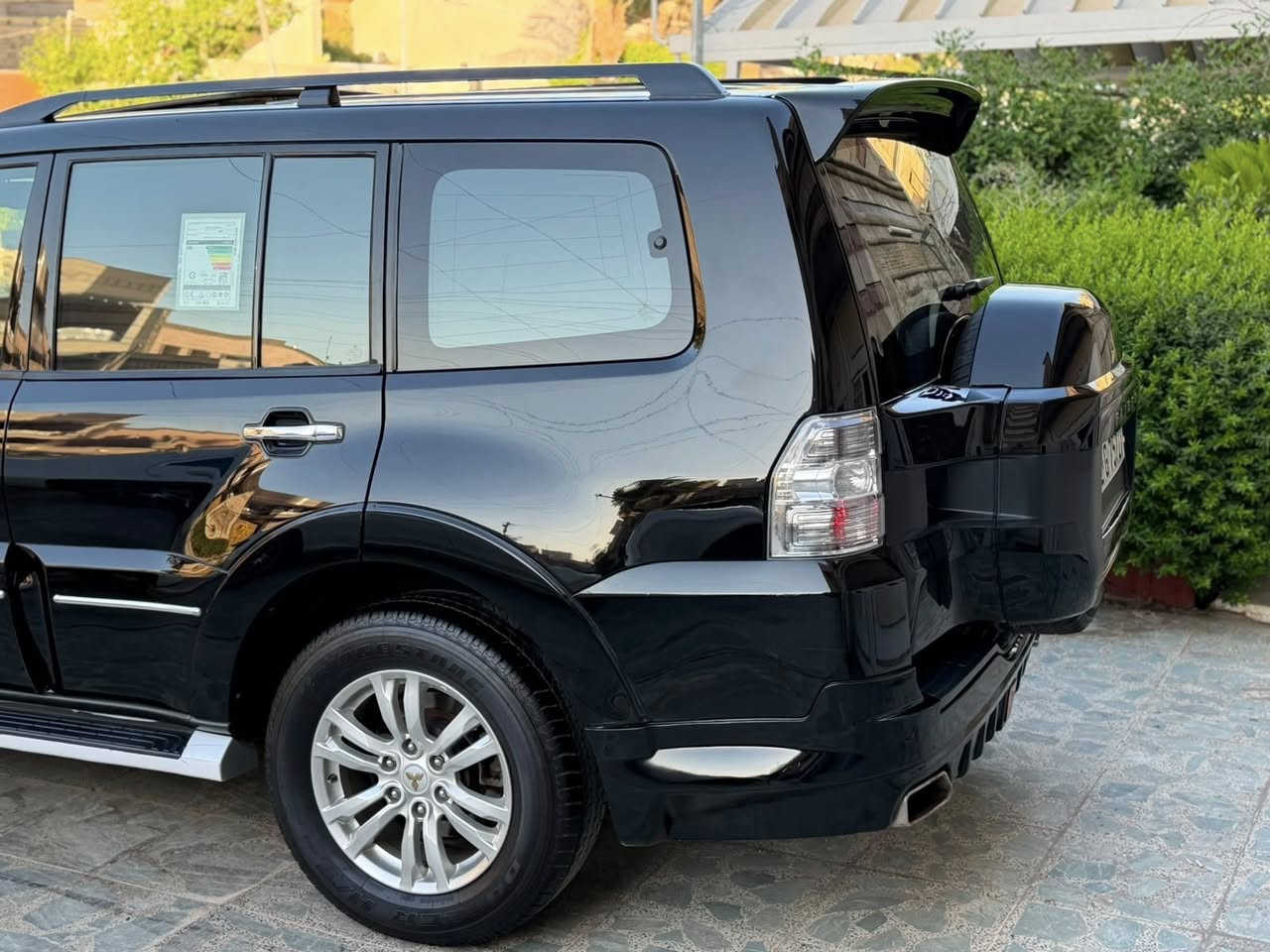 باجيرو  2019 وكالة الحبتور راس الارنب
فول مواصفات 
علامات ذهبية 
مكينه 3800 
ويل حجم 18 
زراك لايت وزنون 
فتحة سقف سلايد 
لحاية بلادية
سستم صوت دمام 
كراسي جلد وكهرباء
مكفولة صبغ بارد شخط 
رقم اربيل بسمي هزة وسنوية جديد 
كير مكينه صدر تايرات بشرط على وضع الشركة 
السعر 228 مجال بسيط
اعتذر من المراوس 
***********
