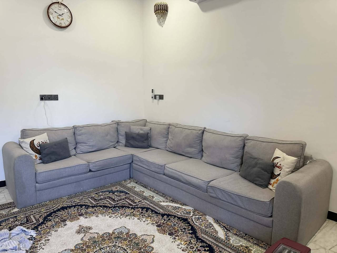 السلام عليكم
تخم نظيف كُلش ما بي أي ضرر او خدش 
بي ارجل بس اصحاب التخم شايليهن 
القياس : 240×240
سعر الشراء : مليون وربع
سعر البيع :600 وبي مجال
للأستفسار خاص 🌷


**إذا كنت صاحب هذا الإعلان وتريد حذفه لأي سبب، رجاءا أرسل رسالة إلى الدعم الفني**