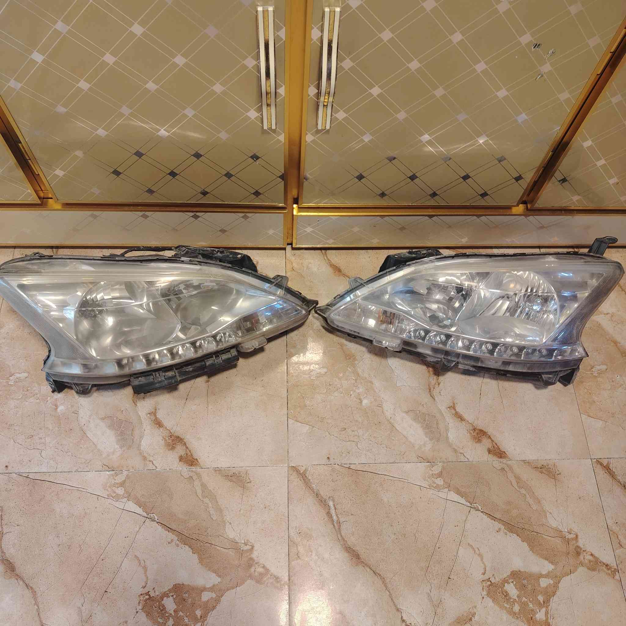 السلام عليكم ورحمة الله وبركاته
مازدات سياره سنترا خليجي
السعر الزوج (100)


**إذا كنت صاحب هذا الإعلان وتريد حذفه لأي سبب، رجاءا أرسل رسالة إلى الدعم الفني**