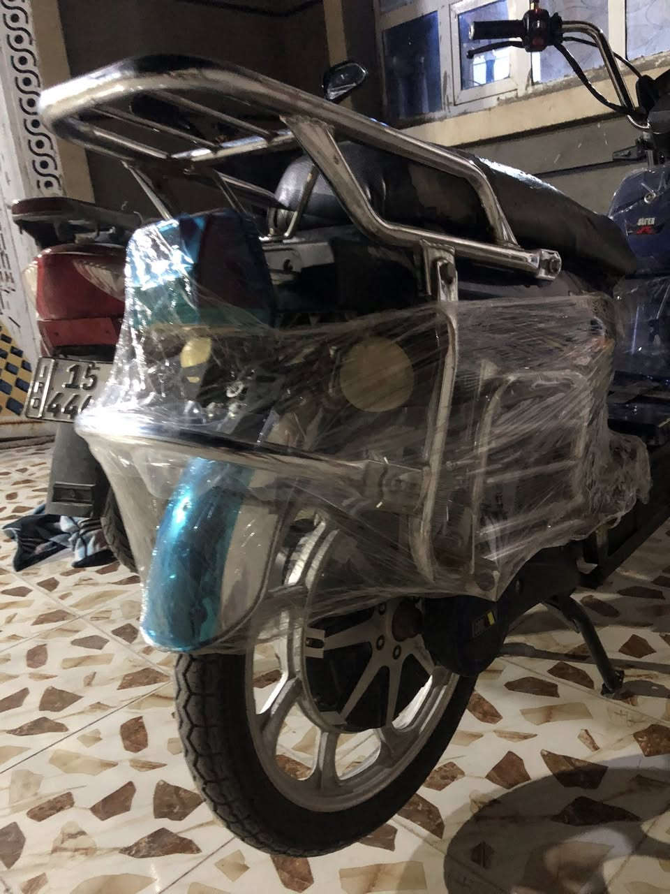 سلام عليكم 
دراجه شحن هارلي للبيع 
الدراجه حلوه وشحنها يخبل 
يرادلها فقط ترتيبات بسيطه
5 بطاريات الحجم الكبير 
 السعر 185 الف وبيها مجال للشراي 
مكاني الرمادي


**إذا كنت صاحب هذا الإعلان وتريد حذفه لأي سبب، رجاءا أرسل رسالة إلى الدعم الفني**