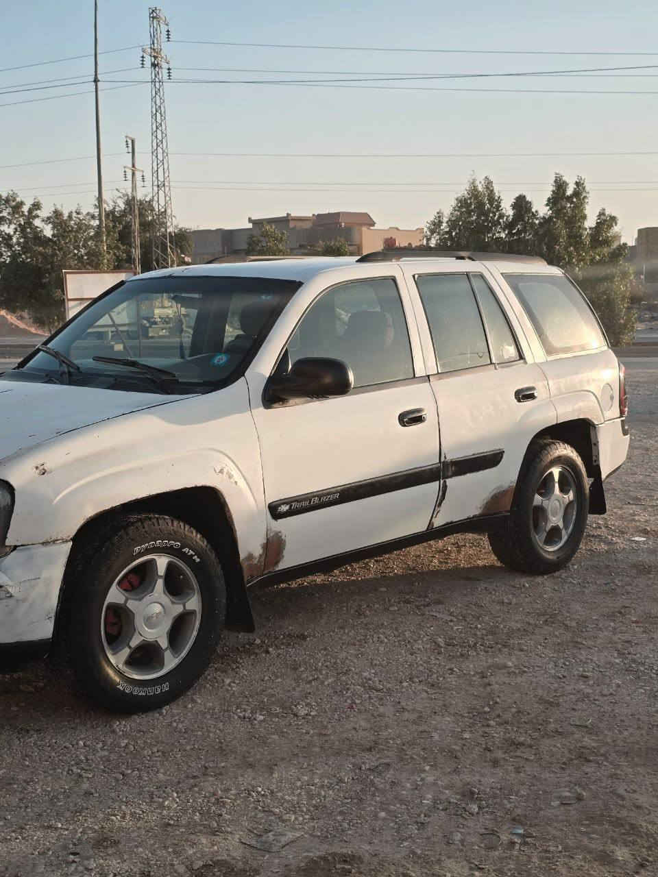 بلايزر 2003
كير ومحرك بطه  ففتي 3000
حداديه جديد 
رقم انبار انكليزي شرط المداور 
ترايك للبصره 
السعر 50 وبيه مجال 
بابل القاسم 
 ***********
