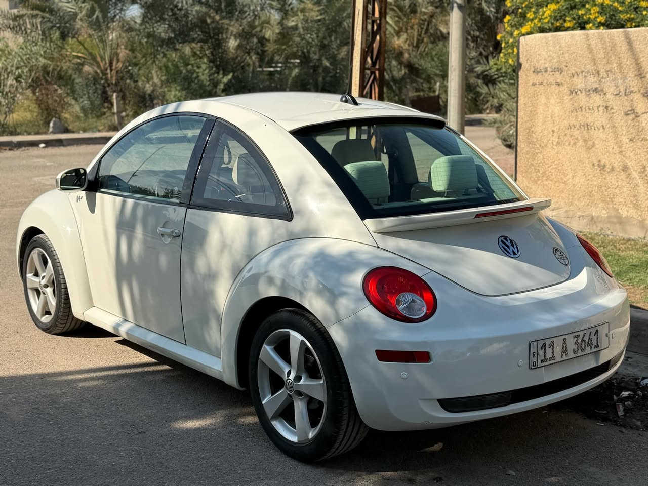 بيتل موديل 2008 رقم بغداد دولي باسمي حادث جاملغ وشويه بالبنيد محرك جديد ماشي 60 السياره ماناقصه اي شي سعرها 88 بيها مجال بسيط الشراي يتصل ***********
