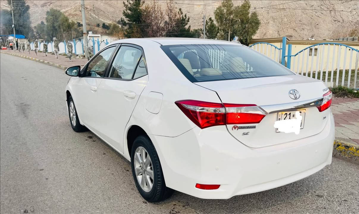 توێتا کرۆلا خلیجی سفری ئێرەیە SE
مۆدێل/2015 مەکینە گەورە (20) مەرغوب دوو سوچی ماوە 
مواصفات/ناوزەرد-ECO-ABS-حاسە -تەعدیل سورعە... 
بۆیاخ /یەک چەمەلوغ و یەک پەلە بێ زەربە بێ ناوگرتن لە سۆنەر دیاری کراوە دەعامیشی بۆیاخ نیە
سەنەوی تازەیە مەرجی تازەیە بەڕادی تازەیە بەناوی خۆمەوەیە 
کم/78000هەزاری حەقیقی چووە هەموو گیانی دەقی بیلادیە نموونە لە جوانی و پاکی -
گێڕو مەکینەو تەقەو ڕەقە هەمووی بەشەرت 
سعر/پەیوەندی بکەن 
*********** السليمانية, العراق
