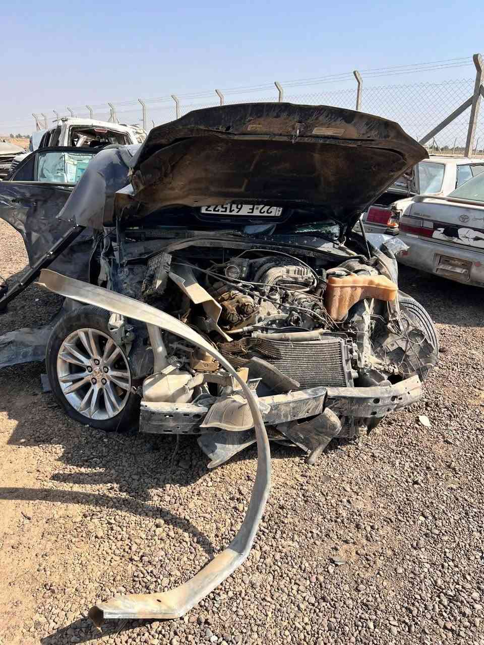 سلام عليكم الله يبعد عنكم شر وباما مديل 19 سابقن كلين سياره رقم اربيل باسمي موصفات ال إس معروفه تعرضت لحادث وهاذه حادثها مكان بغداد الكاظميه ***********
